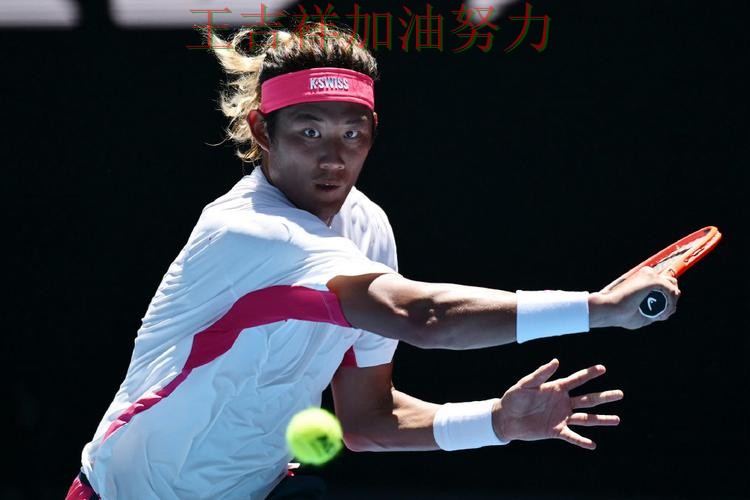 NBA阵容变化盘点：张之臻表现抢眼 使竞争形势愈发激烈